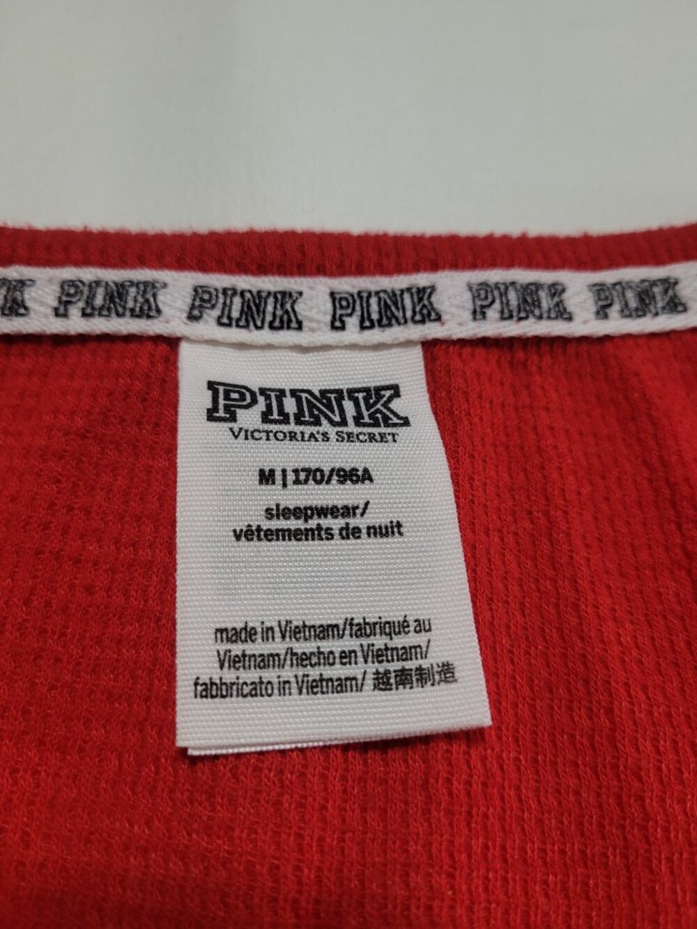 Victoria's Secret PINK Red Snowflake Thermal Henley Sleep Shirt Size Medium - Picture 6 of 11